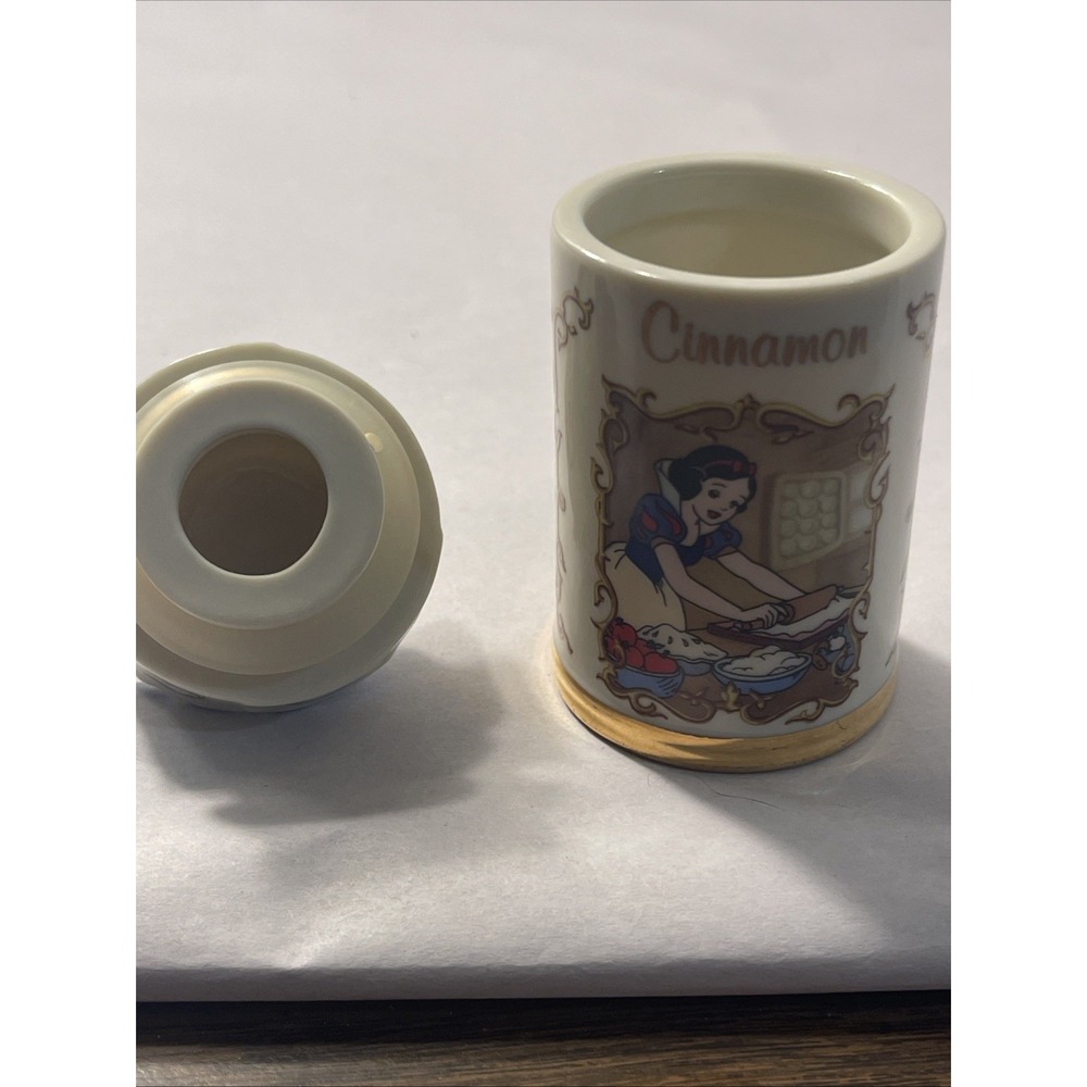 Lenox Disney Snow White Cinnamon Porcelain Spice Jar Collection 1995 Vintage - Picture 11 of 14